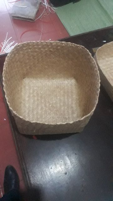 Xô cói đựng đồ kích thước 30x30 cm và hộp cói có nắp đậy