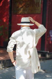 ÁO SƠ MI ĐŨI DÀI TAY CỔ V