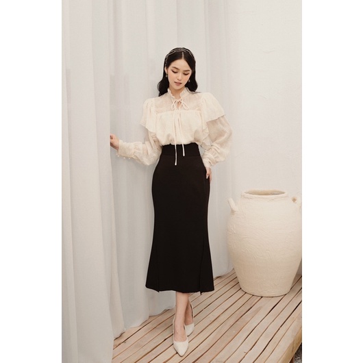 Áo cách điệu nữ dài tay Cream Lace H.I.U Fashion design , kiểu voan be tay kiểu nhún bồng thắt nơ thanh lịch HIU ROOM