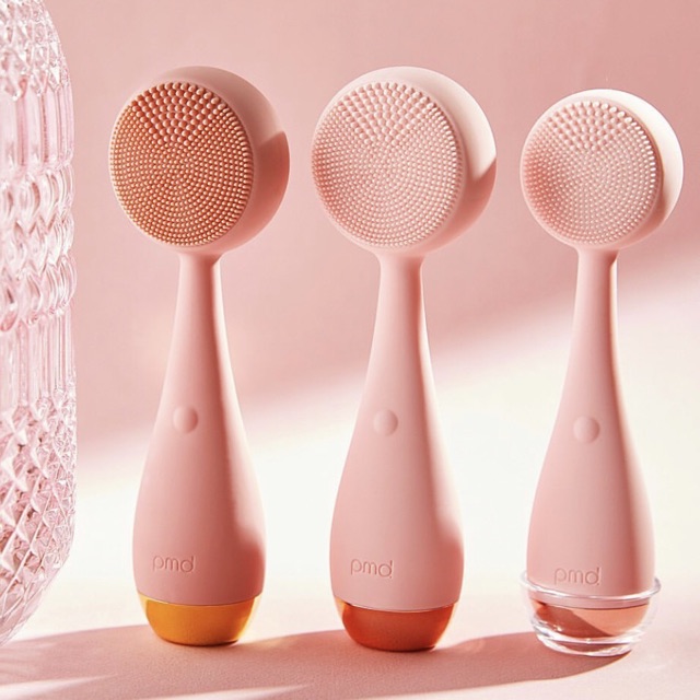 Máy rửa mặt PMD Clean Smart Facial Cleansing Device