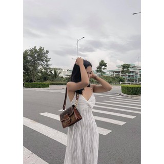 Đầm maxi hai dây xoắn ngực