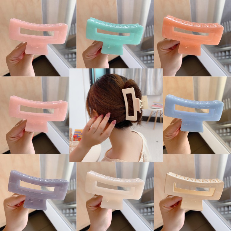 Kẹp tóc acrylic trong suốt đơn giản dễ thương mới