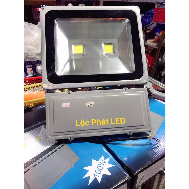 Đèn LED pha 100 W - chống nước IP65 cho sân vườn, biển hiệu