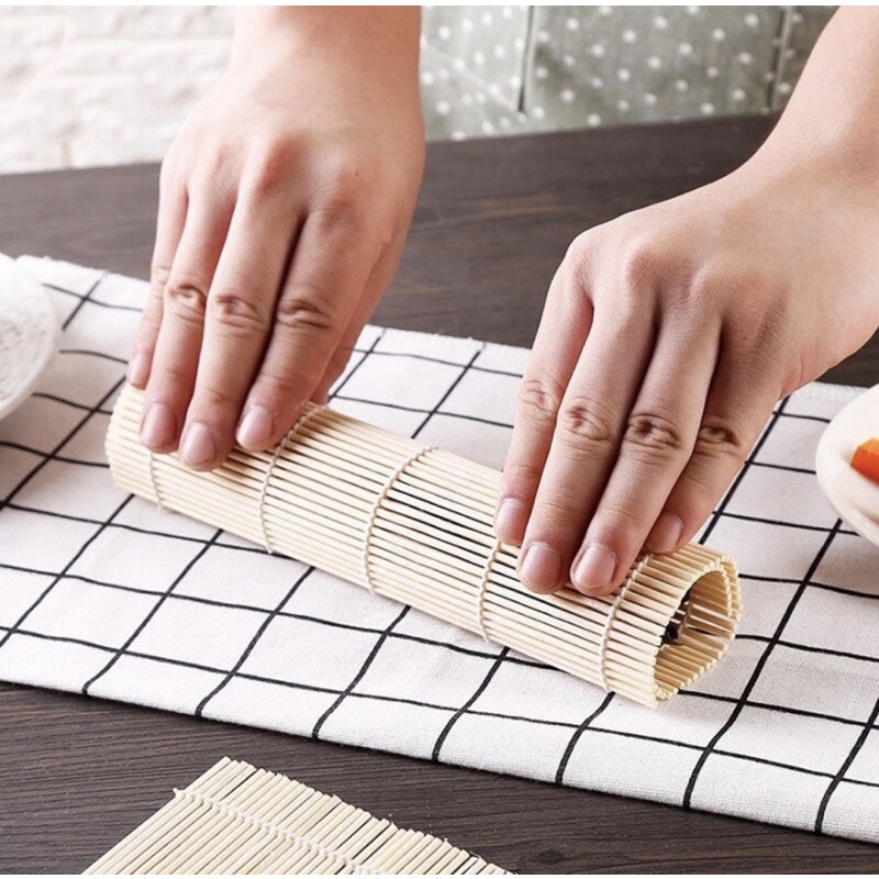 Mành Tre Cuộn KimBap Sushi Tiện Lợi