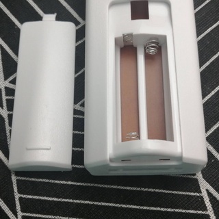Remote máy lạnh SANYO 2 chiều  nút hồng