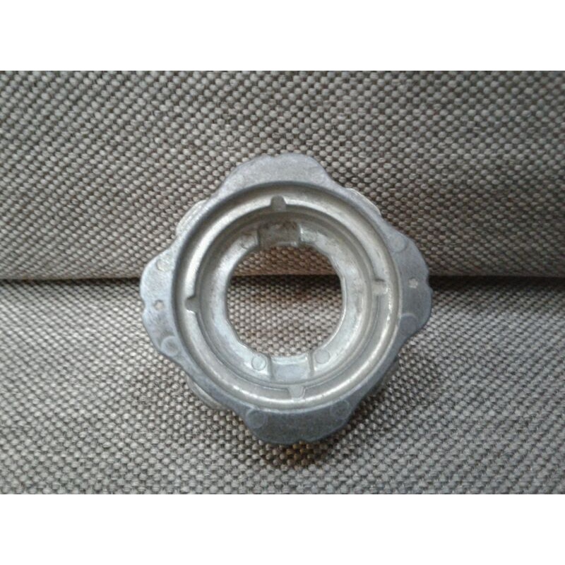 Disk Beyblade Nexus (Flame) trong bộ B-180 Dynamite Belial