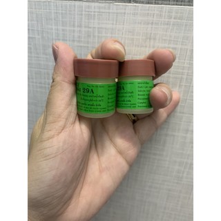 1 hủ kem bôi 29A Thái Lan