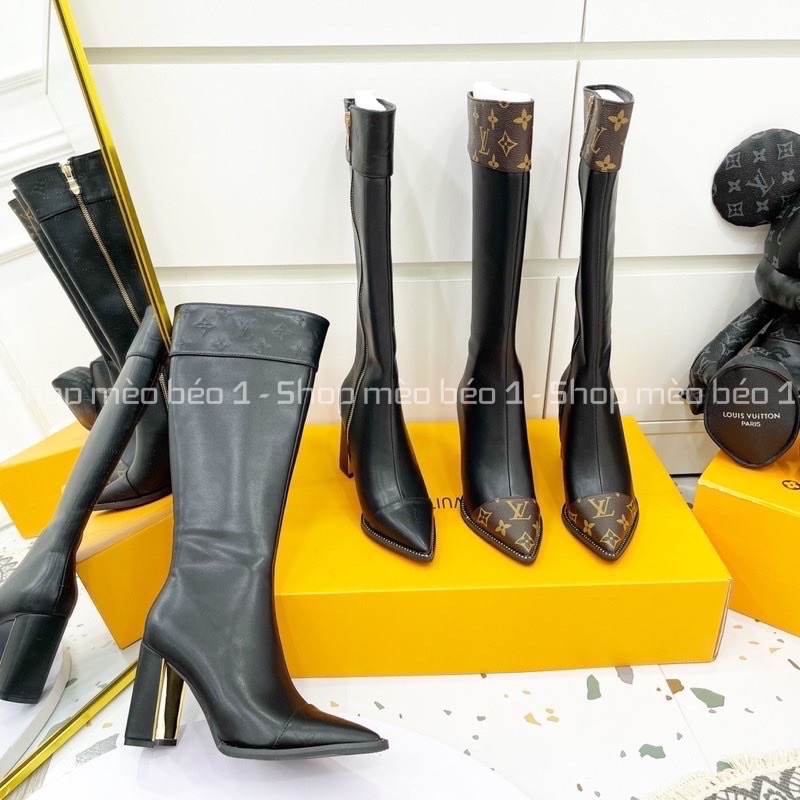 Bốt boot đùi lửng spsl mũi nhọn viền đinh vân hoạ tiết gót trụ fullbox