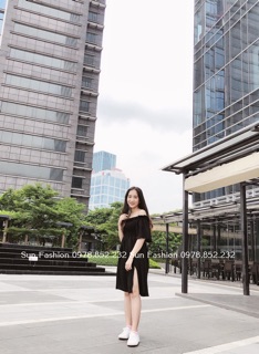 Đầm bẹt vai đen xẻ tà
