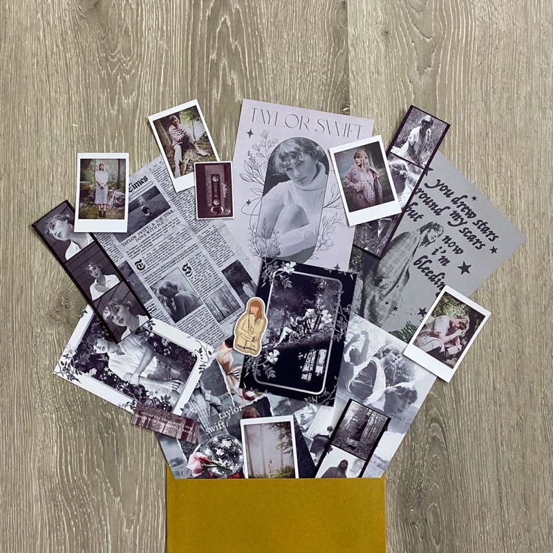 Bộ poster trang trí tường Smile More decor theo album Folklore của Taylor Swift