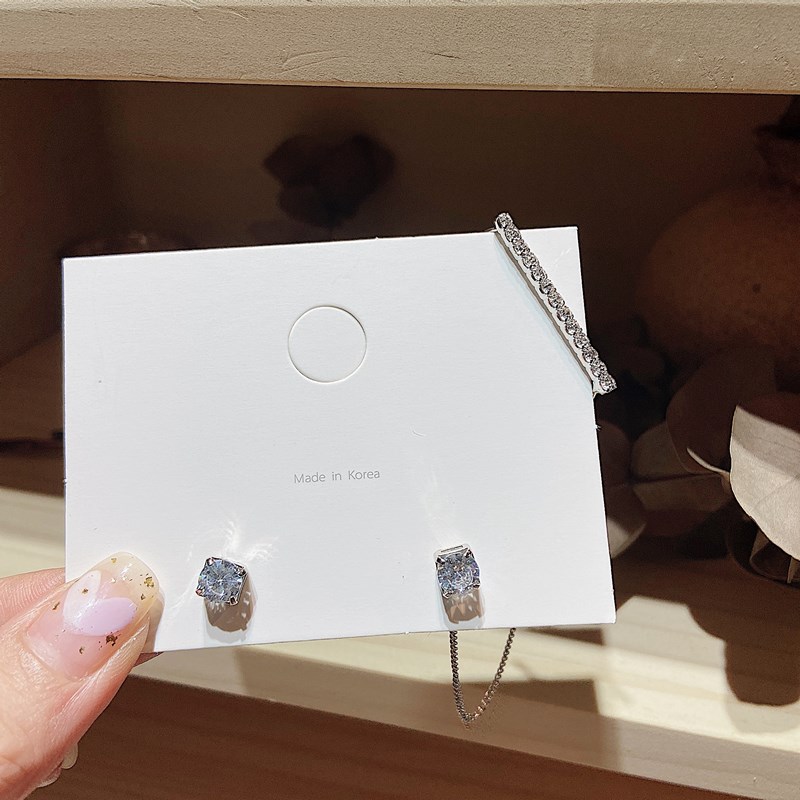 Khuyên Tai Chuỗi Đính Đá Lấp Lánh Phong Cách Hàn Quốc