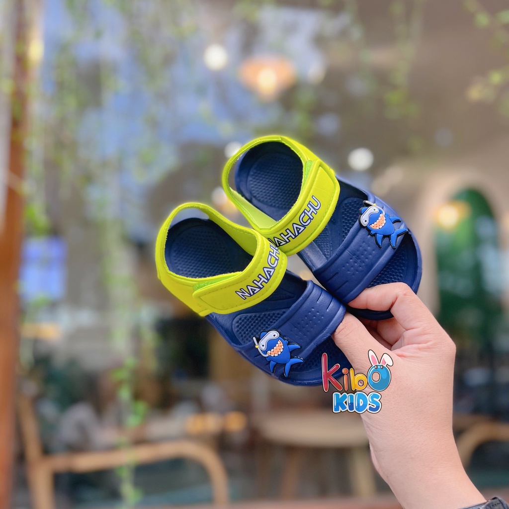 ￼￼￼Sandal Xốp Cho Bé Trai Siêu Nhẹ Siêu Bền Hoạ Tiết Cá Mập SA409