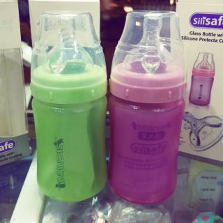 Bình sữa thủy tinh bọc silicone Anh Quốc