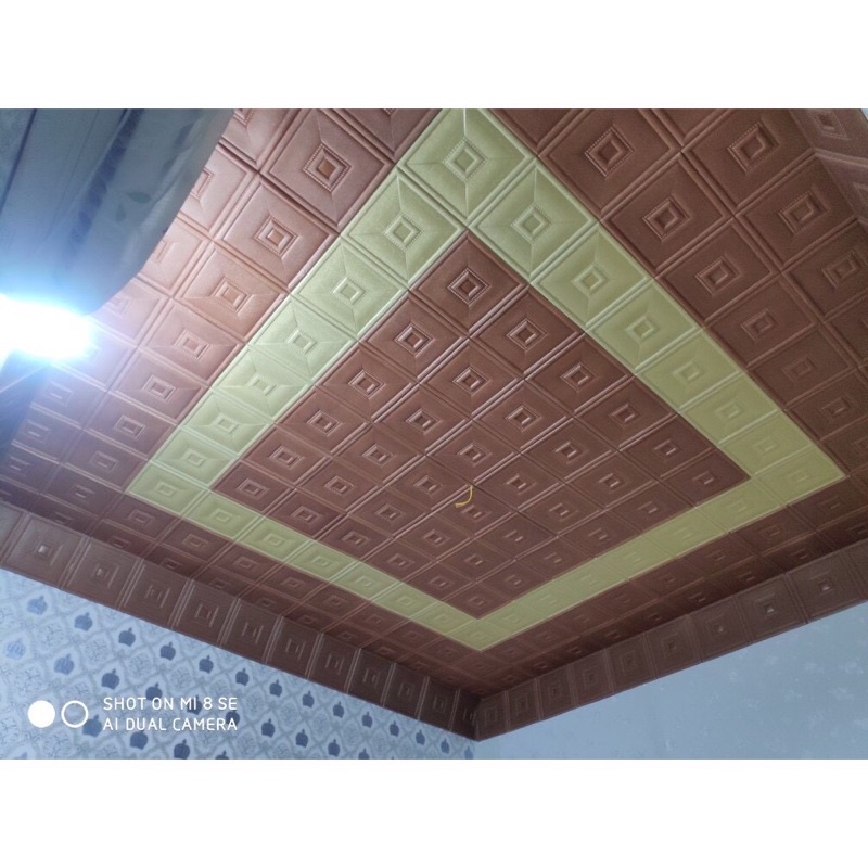 Xốp dán tường 3D Giả da hoa văn