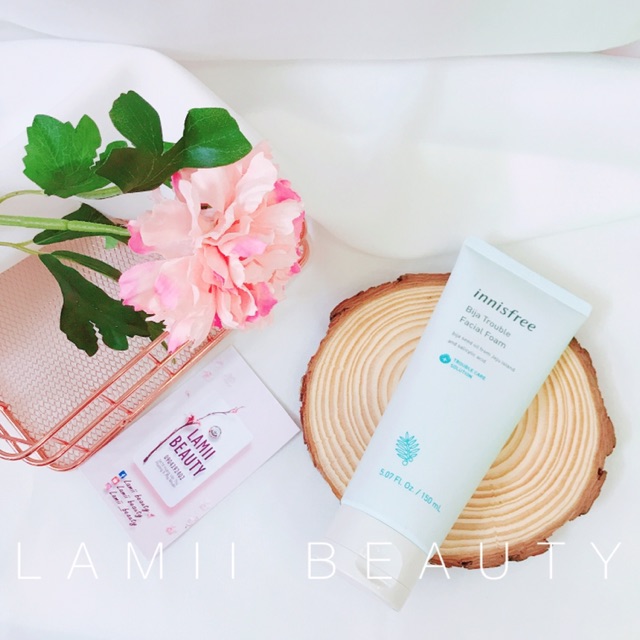 Sữa rửa mặt Innisfree Bija trouble facial foam - Lamii Beauty