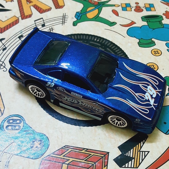 Xe Mô Hình Hot Wheels Ford Mustang