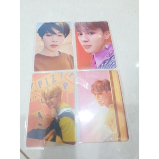 Có sẵn card ảnh BTS off chính hãng
