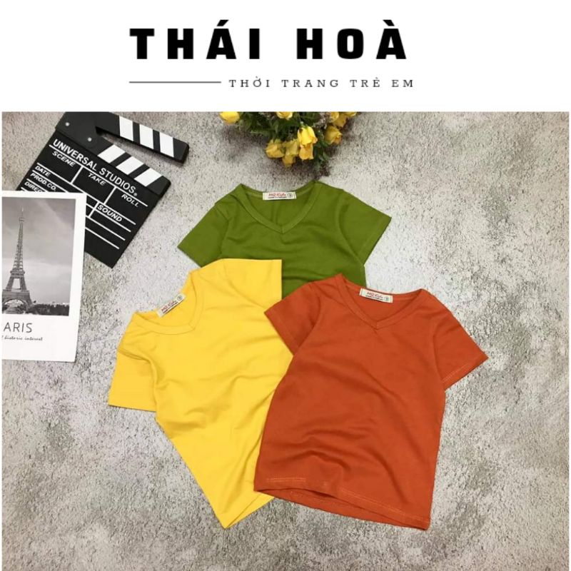 [𝐓𝐑𝐀̆́𝐍𝐆 Đ𝐄𝐍 ] Áo thun trơn cổ tròn cho trẻ em 1_5tuổi( 7-20kg) chất cotton4 100%