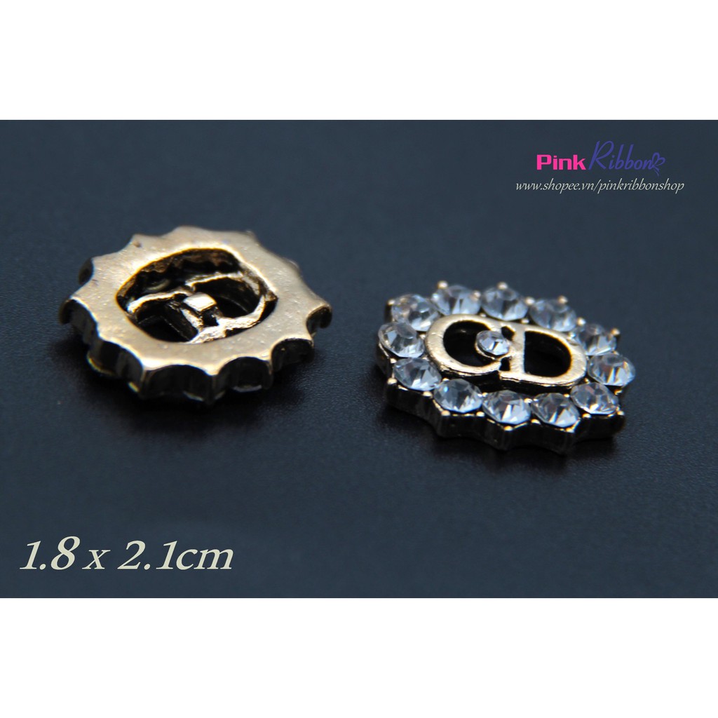 Charm C.D đính đá làm phụ liệu may mặc, thời trang