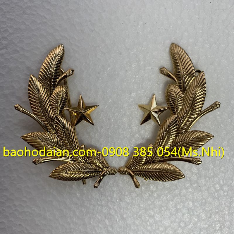 Cành tùng bông lúa bảo vệ sang trọng