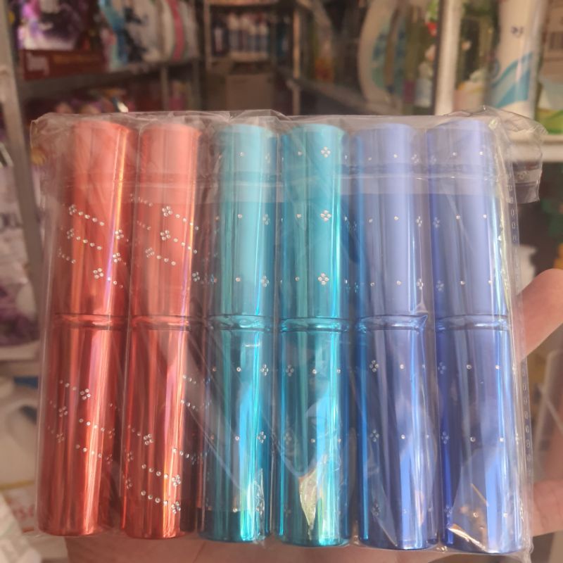 Cọ Trang Điểm Có Nắp(màu ngẫu nhiên)