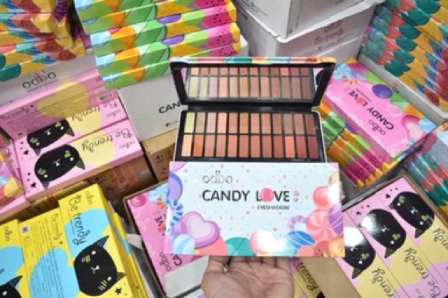 Bảng phấn mắt Candy Love 24 màu