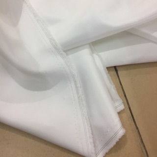5m tafta mặt lụa trắng