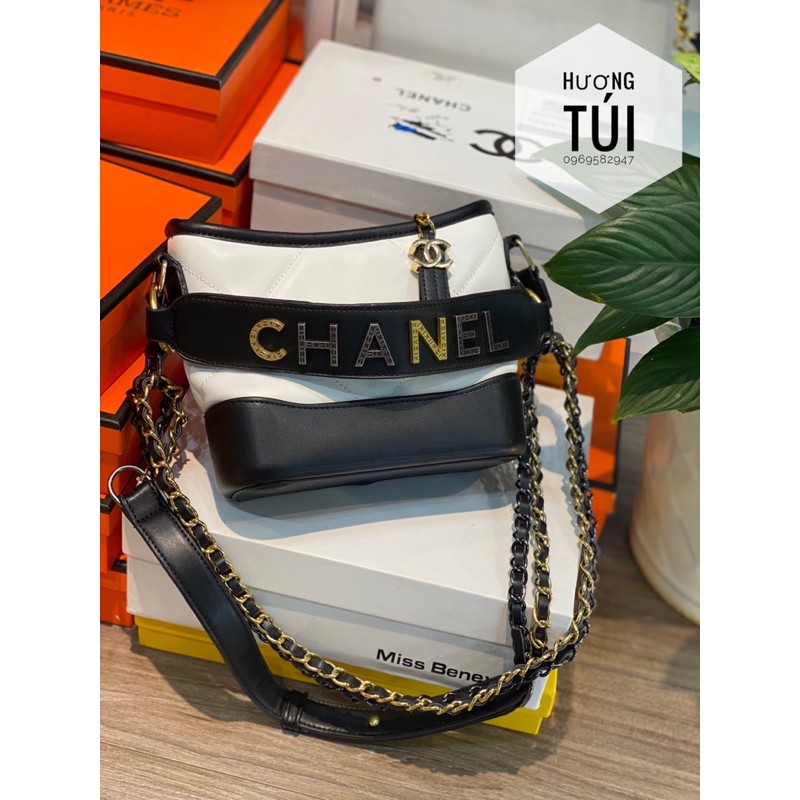 Túi xách đeo chéo nữ