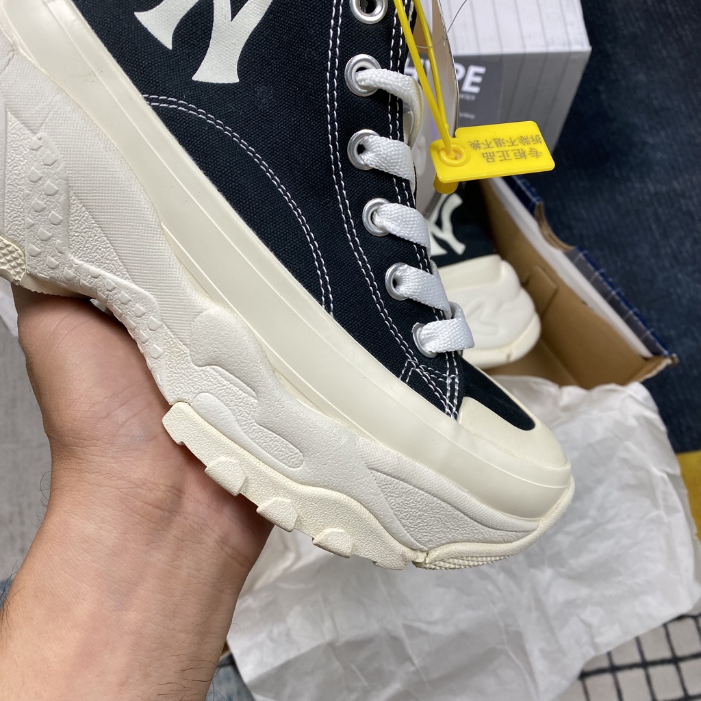 Giày sneaker MLB Chunky High New York Yankees (MLB đen đế trắng) - HYPE Sneaker | Bản 1:1 chuẩn