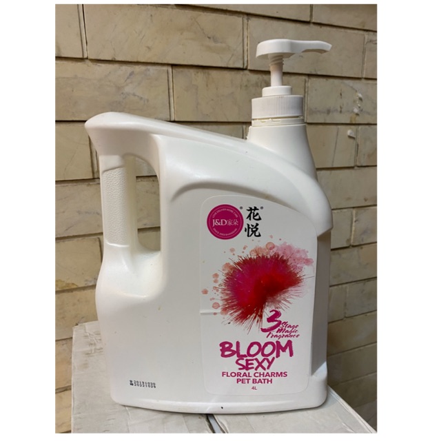 SỮA TẮM J&D BLOOM SEXY. Hương hoa quýt. Chai 250ml & 500ml