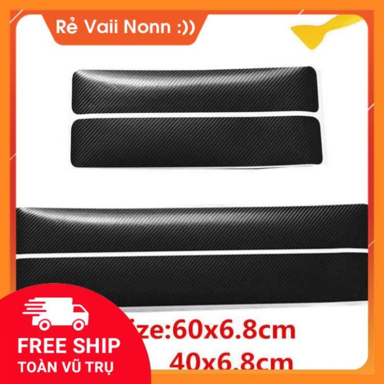 ⚡️Freeship 50k - Toàn Quốc⚡️Sợi Carbon 4D Bọc Chống Xước Bảo Vệ Bậc Lên Xuống Xe Hơi