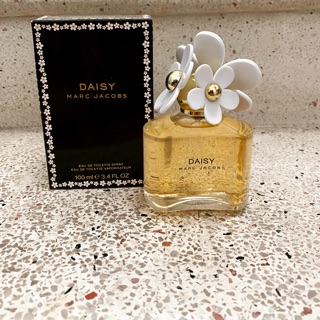 Nước hoa marcjacob daisy 100ml