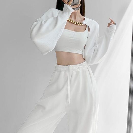 Áo kiểu COZOKC dệt kim tay dài dáng ngắn phối dây xích cá tính