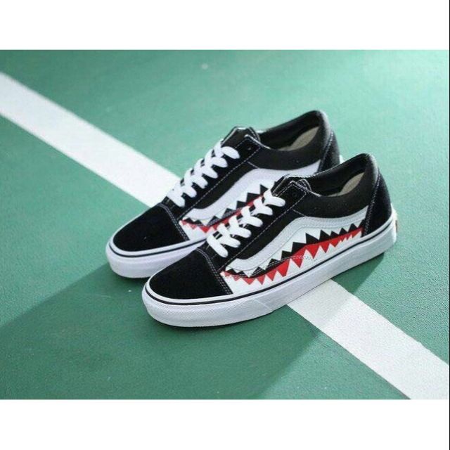 Giày thể thao nam nữ vans old skool cá mập răng cưa đen trắng thời trang