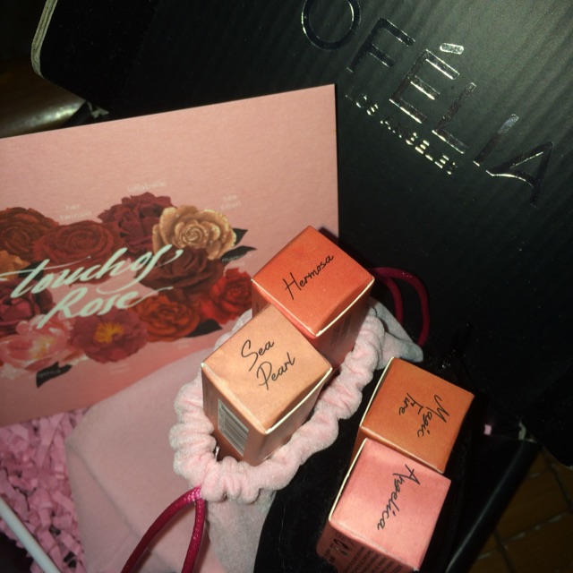 ANGELICA Ofelia Touch Of Rose 2018
