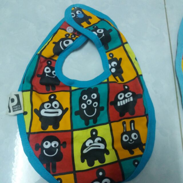 Yếm ăn dặm cho bé