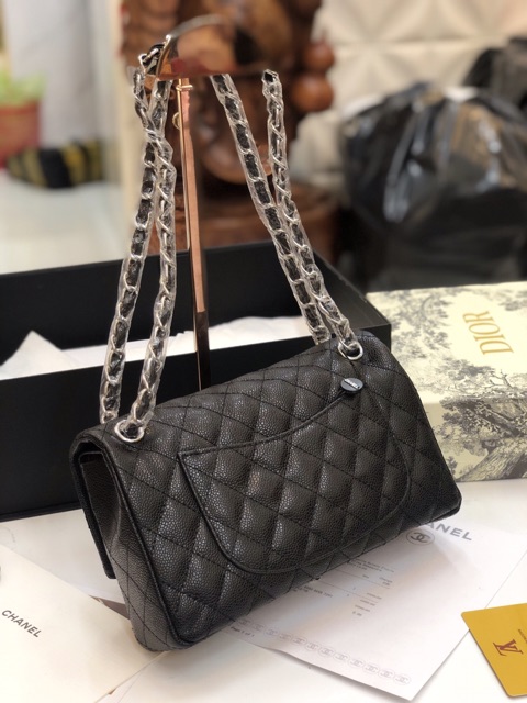 Túi classic super da hạt size 26cm màu đen