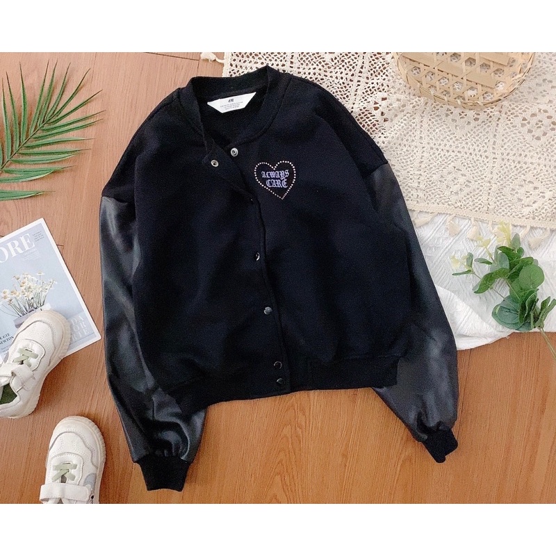 Bomber nỉ dáng ngắn tay da HM