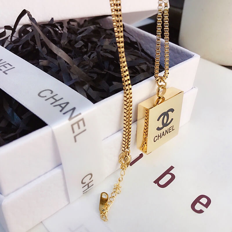 Vòng cổ Bằng Thép Titan Dài Trung Bình Sang Trọng Đơn Giản Dành Cho Nữ