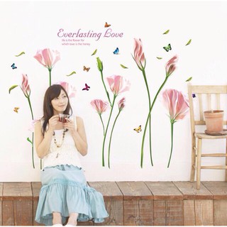 decal dán tường hoa cánh mỏng màu hồng nhạt mới