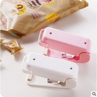 Máy hàn miệng túi cỡ mini kích thước cầm tay tiện dụng