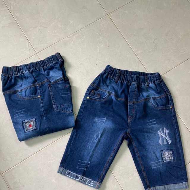 Quần jean lửng bé trai