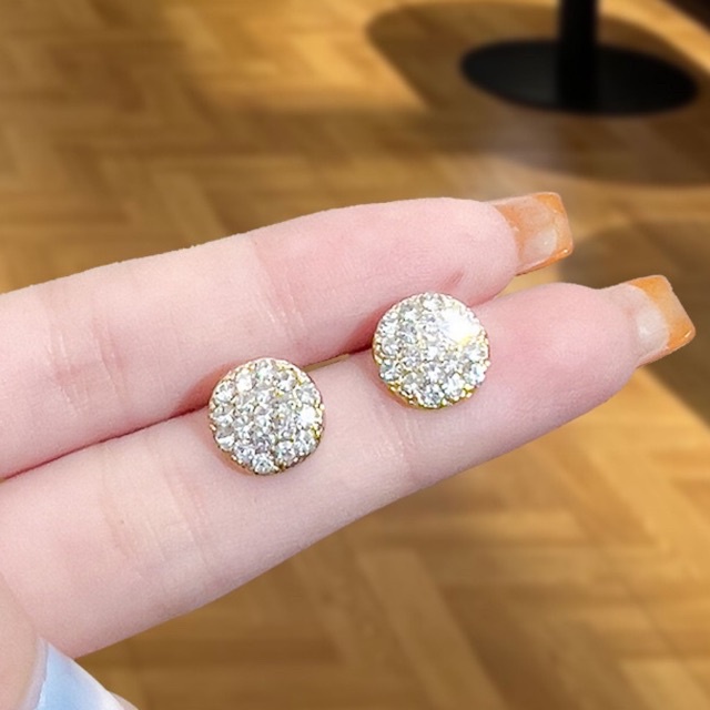 bông tai sát tai tròn nhỏ đính nhiều hạt, khuyên tai nhỏ nhắn phong cách hàn quốc