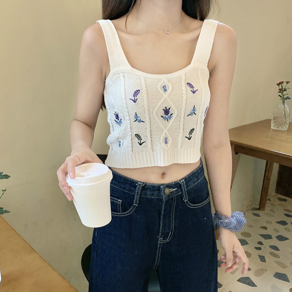 Áo croptop trắng hoa tím DA285