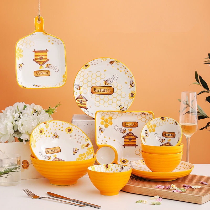 Bộ Bát Bát Đĩa Sứ Đẹp, Bát Ăn Cơm Họa Tiết Ong Vàng 9 Món, Decor xinh xắn