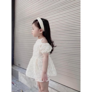 Set ren cổ yếm bé gái
