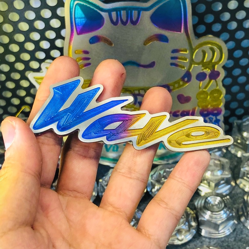 Tem Titan Logo CNC Chữ Wave Với Phối Màu Titan Khò