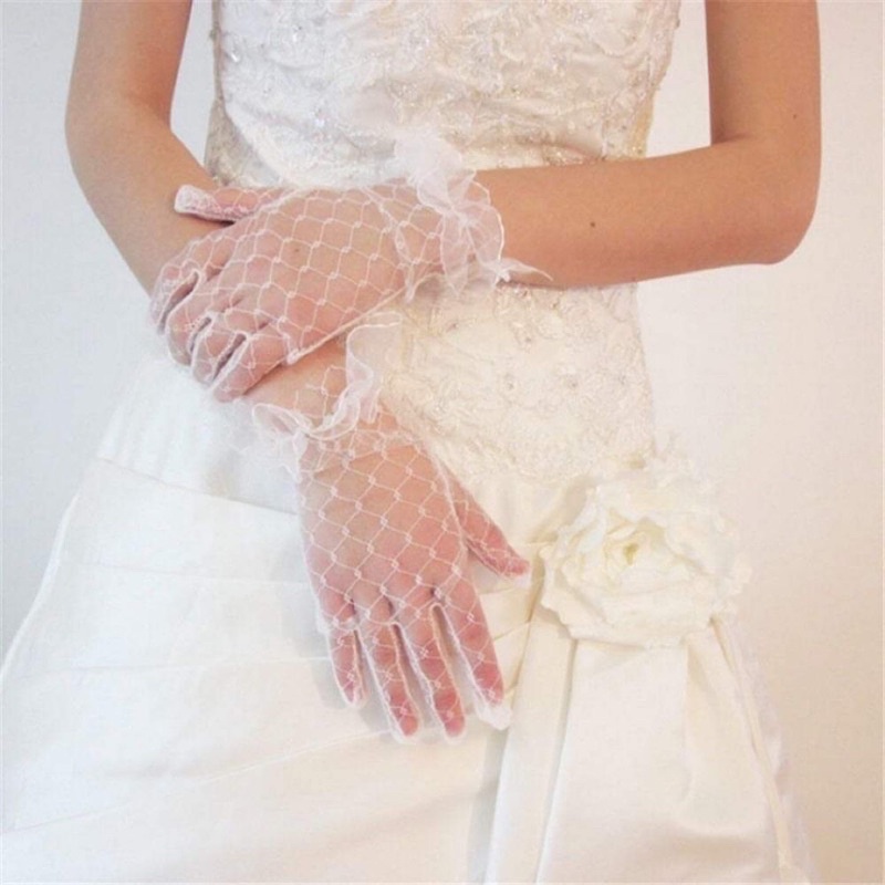 Găng tay cô dâu ren lưới