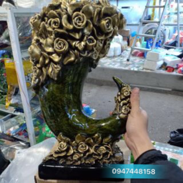 Bình hoa composite dáng ngà voi cao 40cm