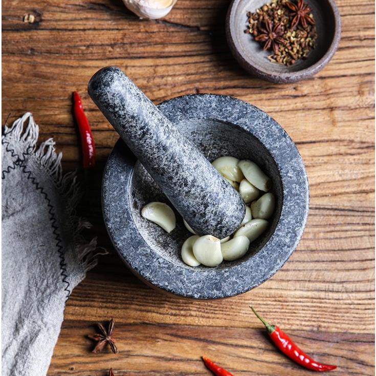 Bộ cối chày đá nguyên khối đen tiện dụng